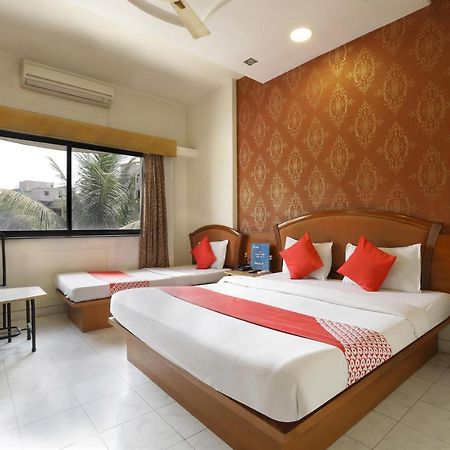 Saish Hotel Shirdi Eksteriør billede