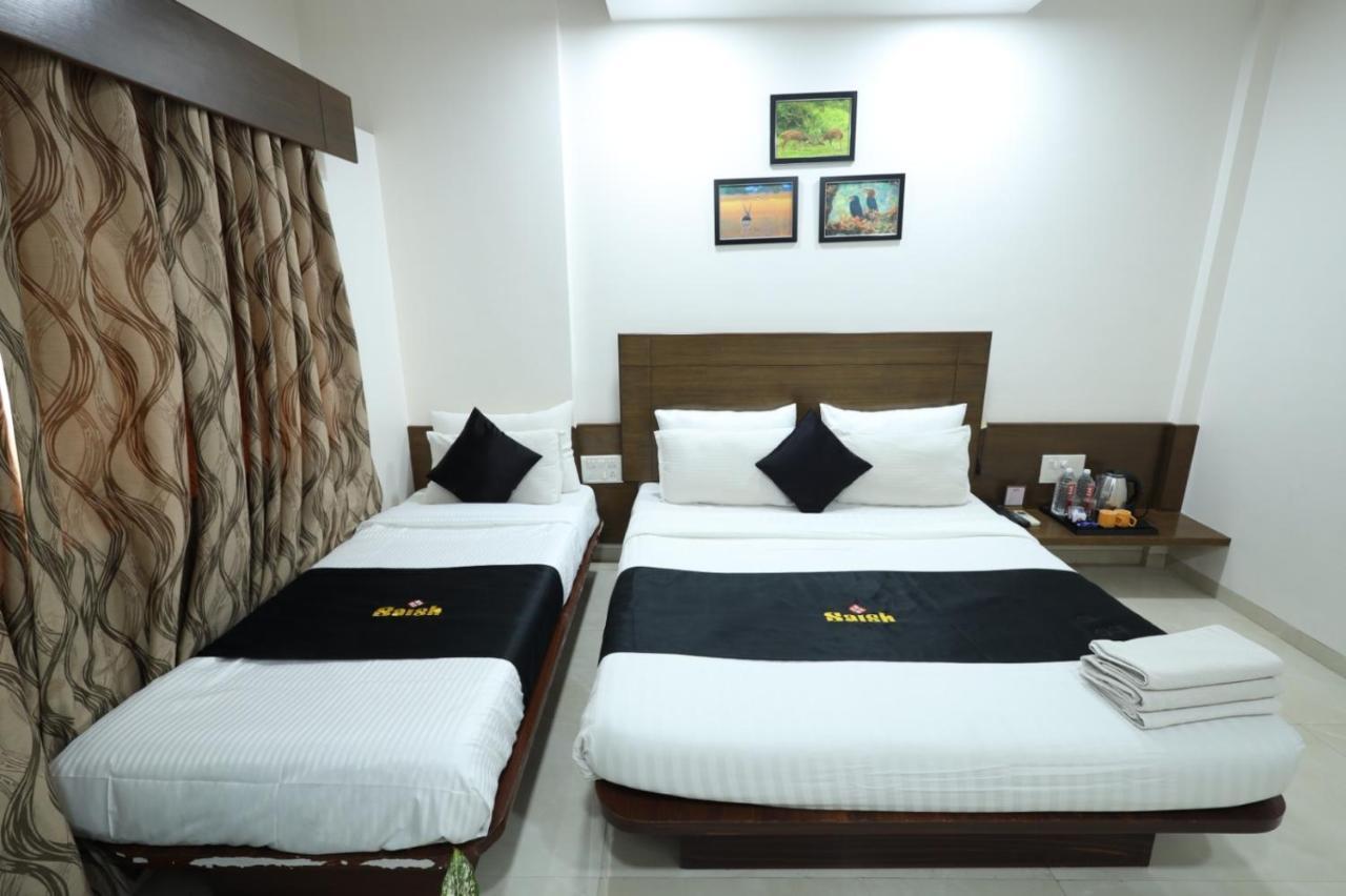 Saish Hotel Shirdi Eksteriør billede