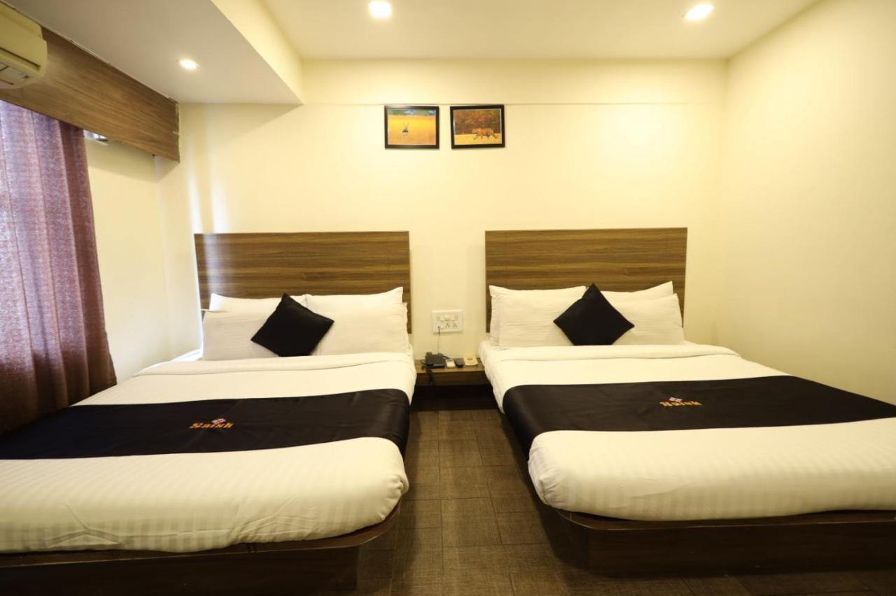 Saish Hotel Shirdi Eksteriør billede